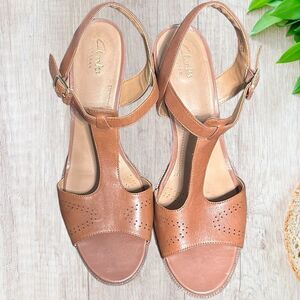 Clarks Ciera Glass Womens Sandals Size 9.5 Brown Open‎ Toe Ankle Strap